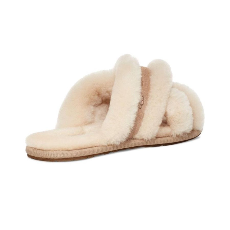 UGG Slippers Scuffita - Sand