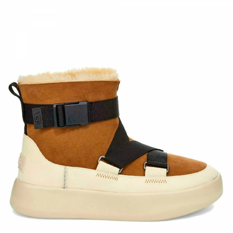 Женские UGG Boom Buckle Boots - Chestnut